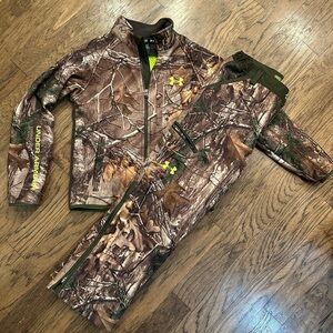 Youth Under Armour hunting jacket and pant